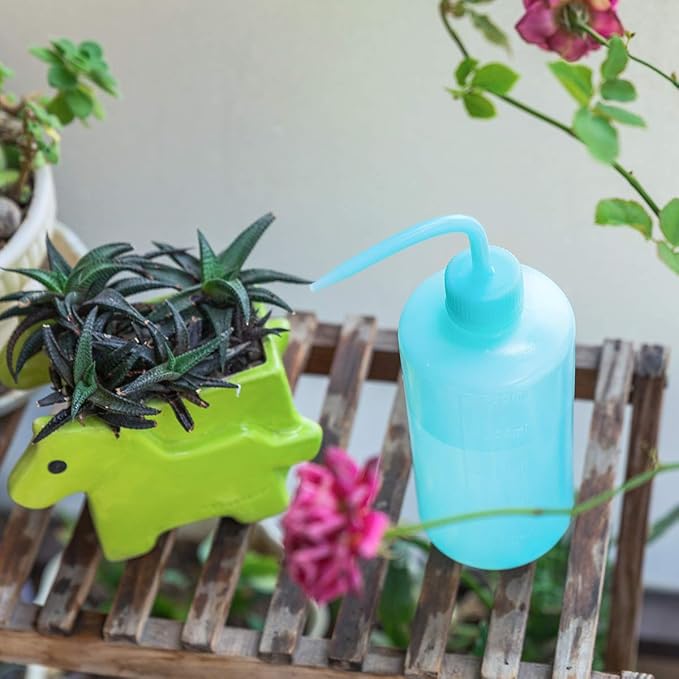 Squeeze Bottles Succulent Watering Bottle 500ml Blue Water Squirt Irrigation Bottle Squeeze Sprinkling Can Plastic Wash Plant Bottle 2pc