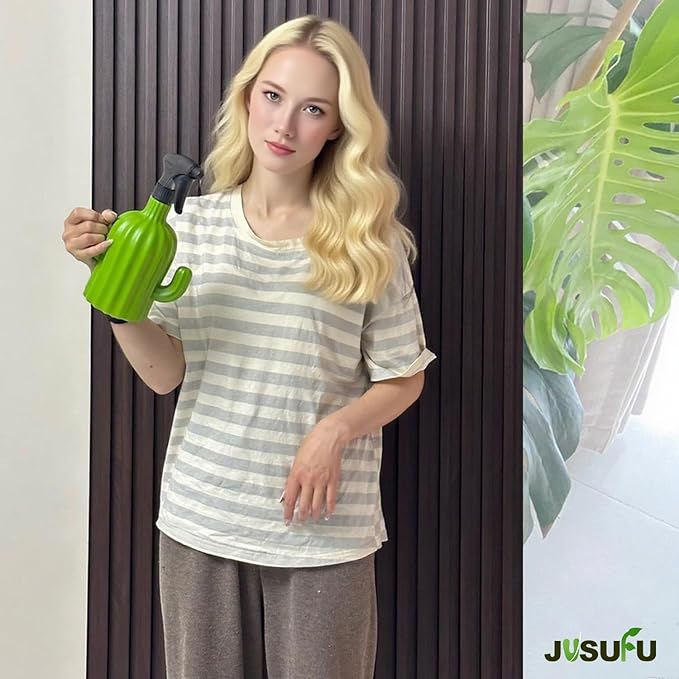 Plant Mister Spray Bottle，Spray Bottle for Indoor and Gardens, Continuous Water Mist Sprayer for Plants, Flowers, Cleaning (green 600ml/20oz)