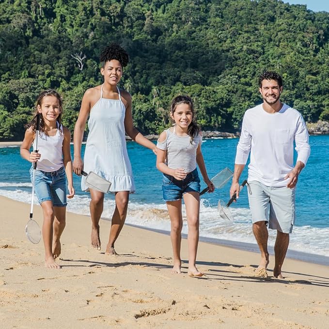 Beach Sand Sifter, 2 Beach Sifting Sand Telescoping Pole Sets with Scoops, Baskets, Mesh Bag, for Picking Up Shells Shovels Shark Teeth