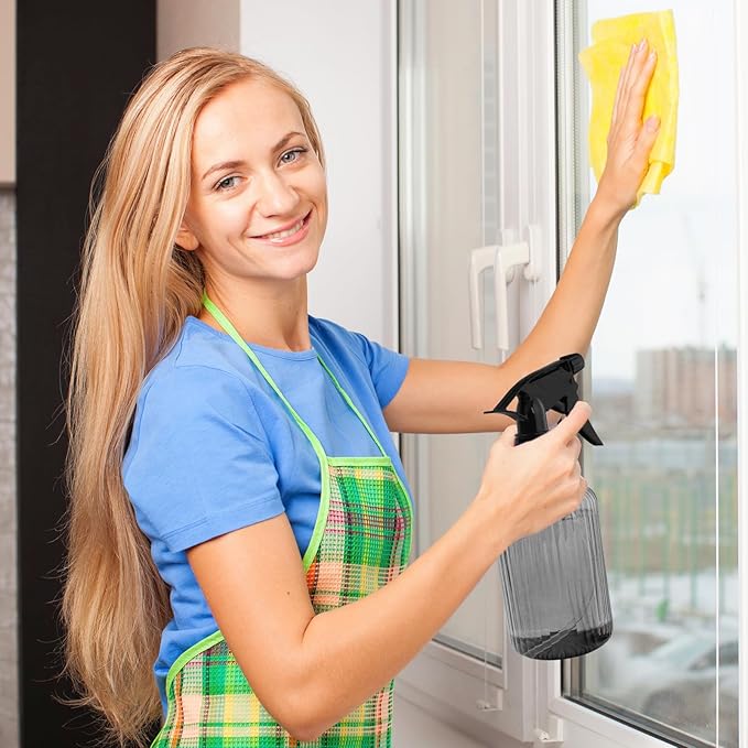 2 Pcs Spray Bottles, 18 oz Empty Water Spray Bottles, Plastic Reusable Adjustable Mist Sprayer Squirt Bottles Containers Refillable for Cleaning Solutions, Gardening, Plants