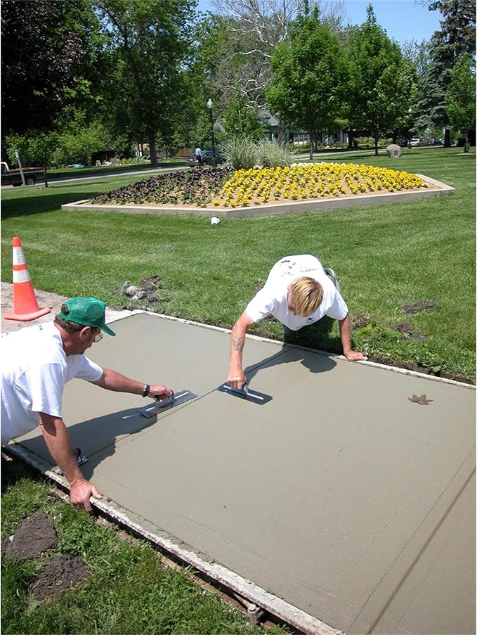 MARSHALLTOWN High Carbon Steel Finishing Trowel, 5 x 18 Inch Concrete, Masonry and Drywall Finishing Tool, Made in the USA, MXS815D