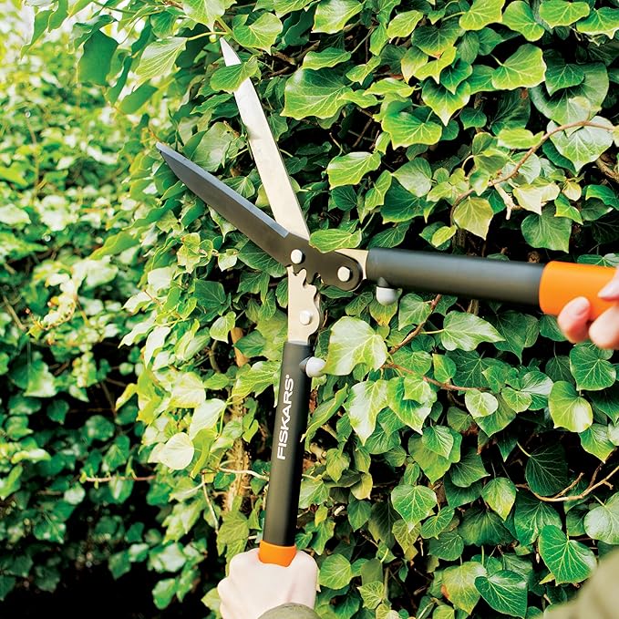 Fiskars PowerGear Hedge Shears - 23" Stainless Steel Blades - Plant Cutting Scissors with Sharp Precision-Ground Steel Blade